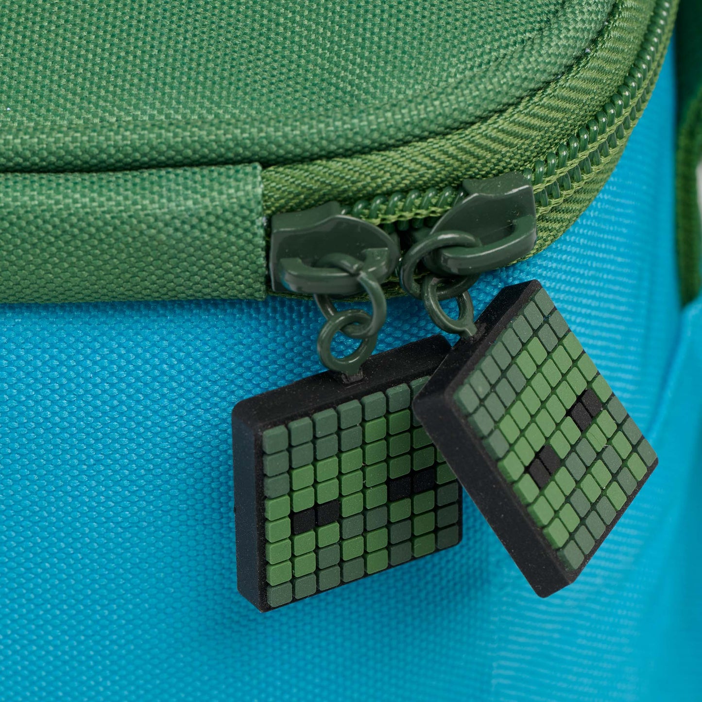 minecraft-chicken-jockey-square-lunch-cooler-bag-n2 00027778-Z.jpg