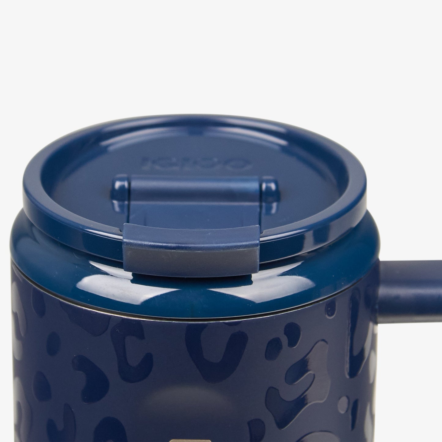 nfl-32-oz-leopard-flip-n-sip-travel-mug-m4 00027826-L_4b687133-cd9d-48a2-99cb-04fe12e89ae2.jpg