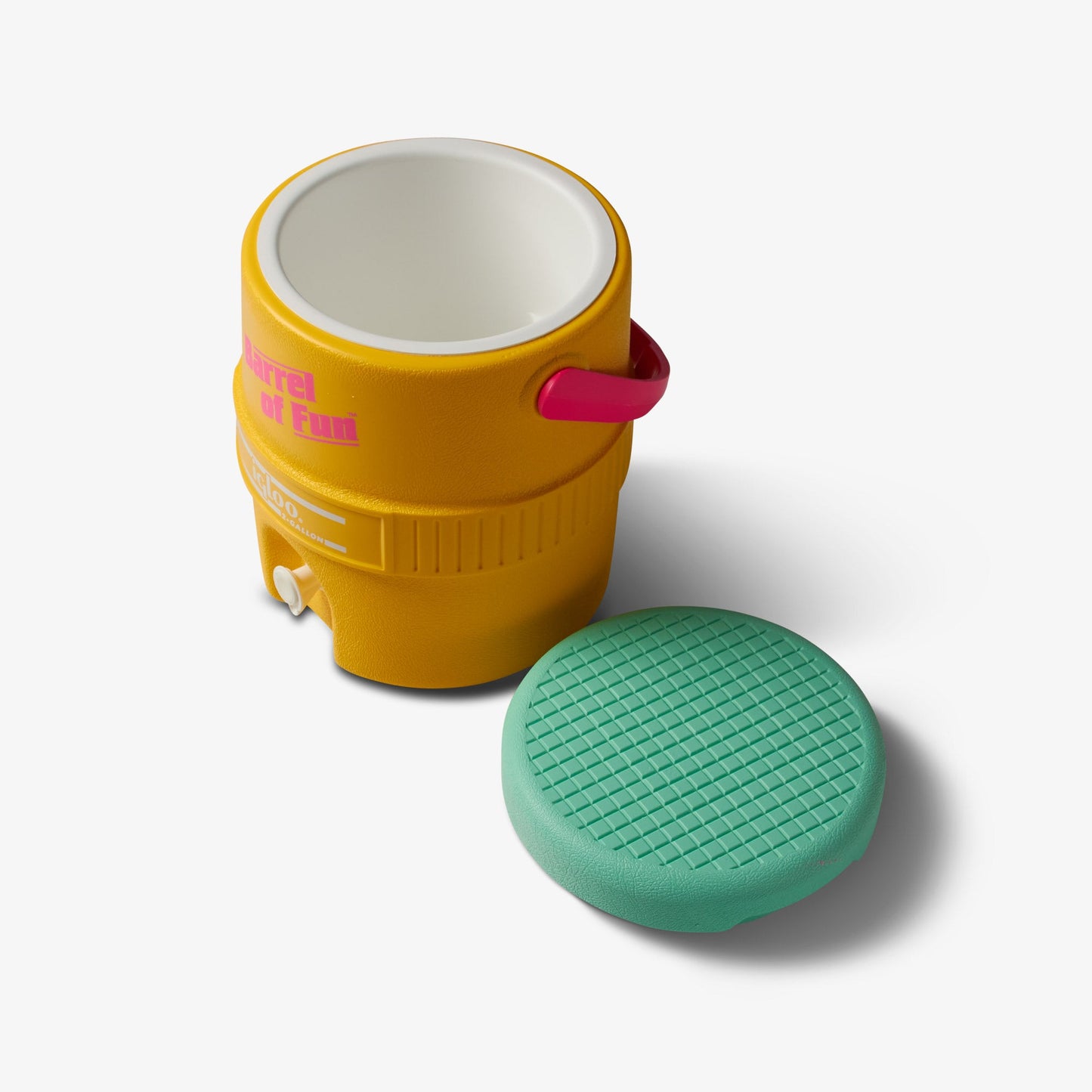 retro-barrel-of-fun-2-gallon-jug-e9 00031416_3.jpg