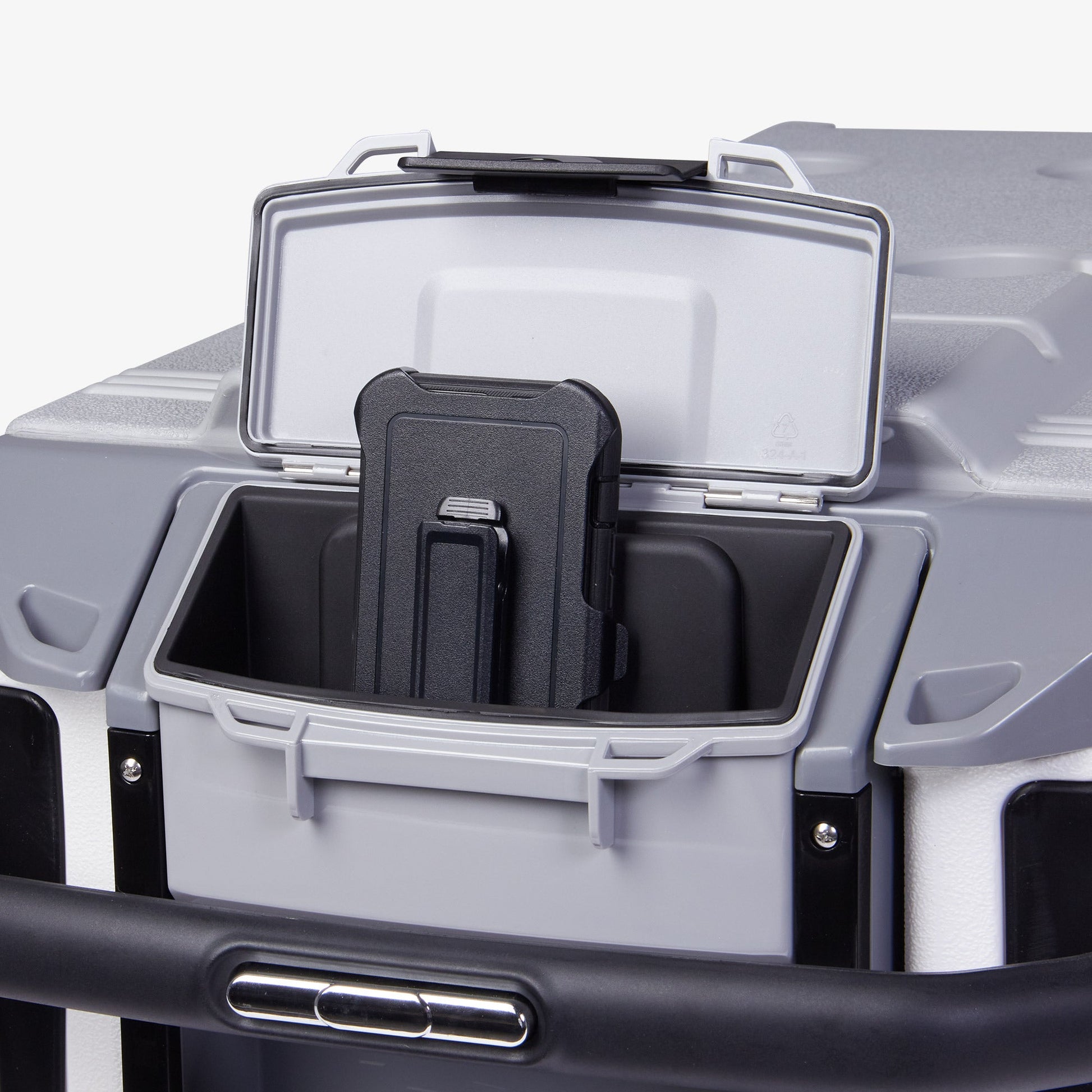 trailmate-journey-70-qt-cooler-w2 00034579_5.jpg
