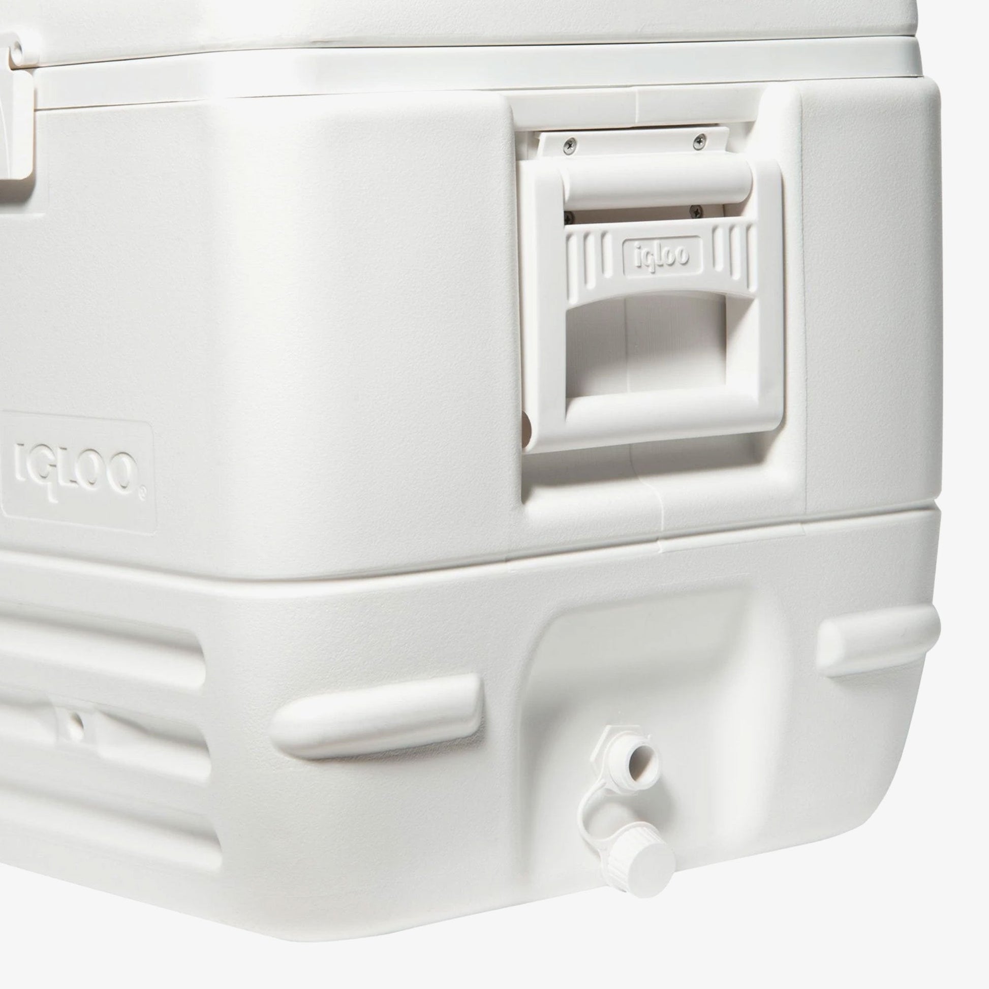 quick-and-cool-150-qt-cooler-j0 00044363-quick-and-cool-150-qt-cooler-side_d261c6aa-cd7b-40f6-b463-5023d91df276.jpg