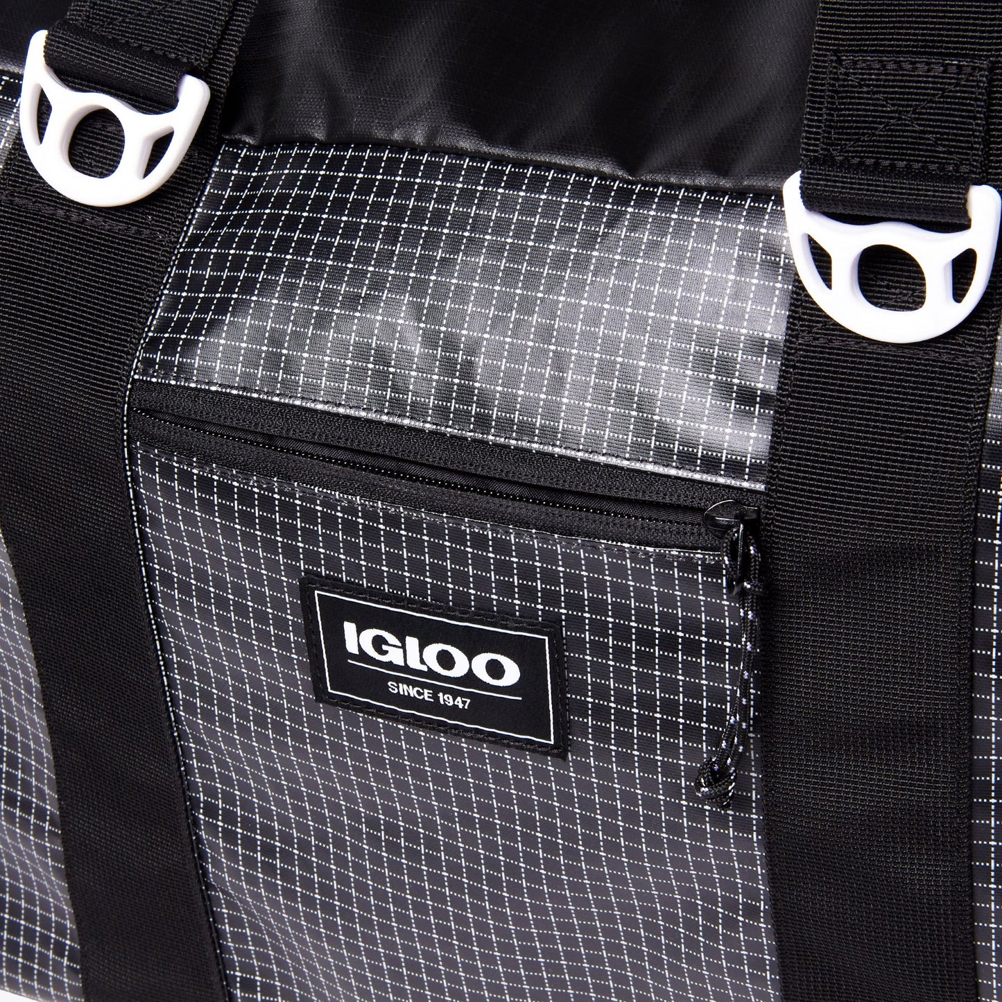 outdoor-pro-snapdown-36-can-bag-p1 00065606_4.jpg