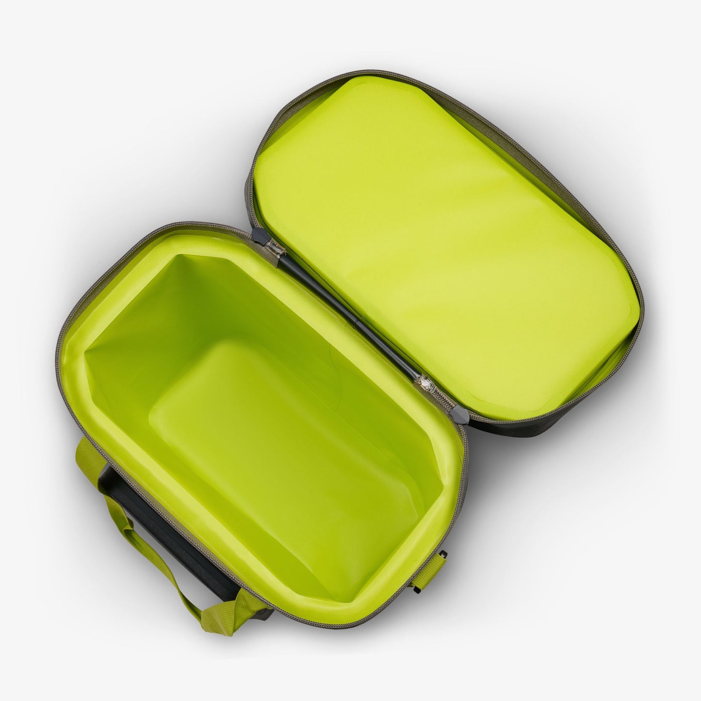 trailmate-36-can-cooler-bag-i9 00066773-O3.jpg