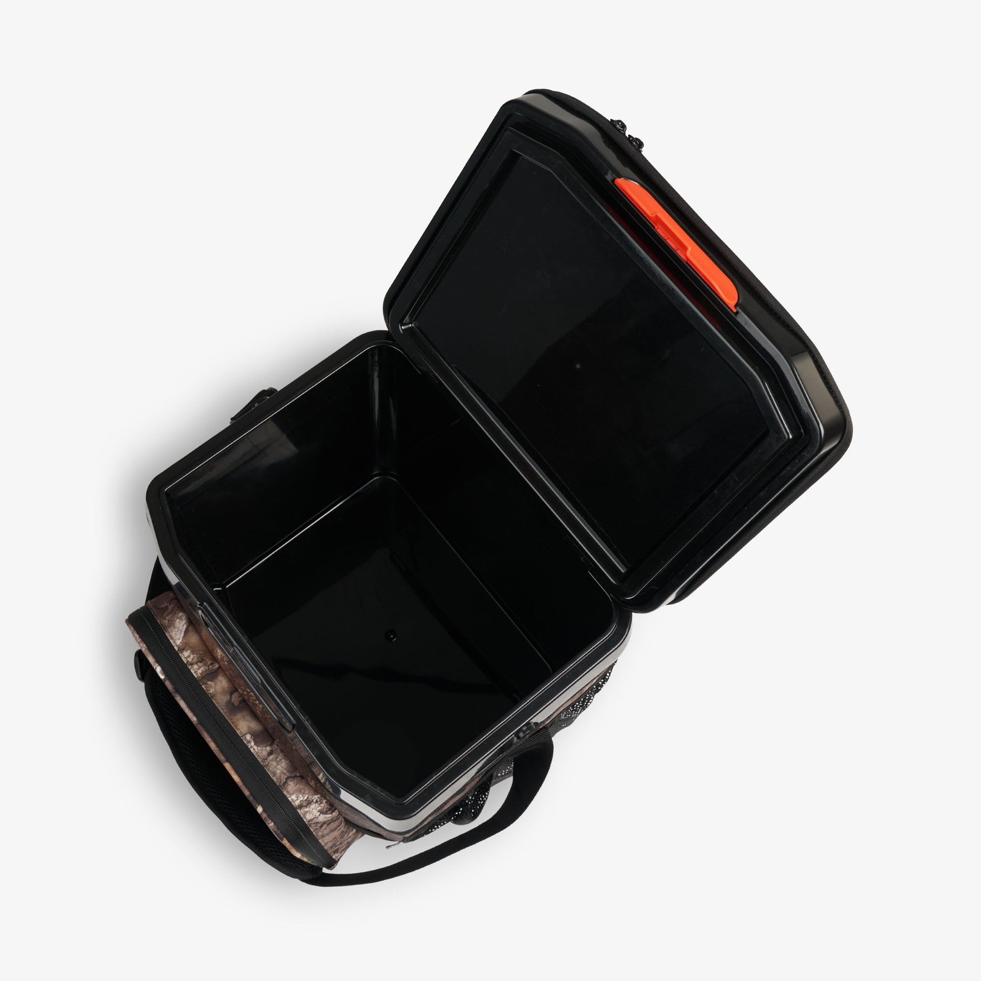 realtree-apx-cool-fusion-26-can-cooler-bag-t8 00066779-O2.jpg
