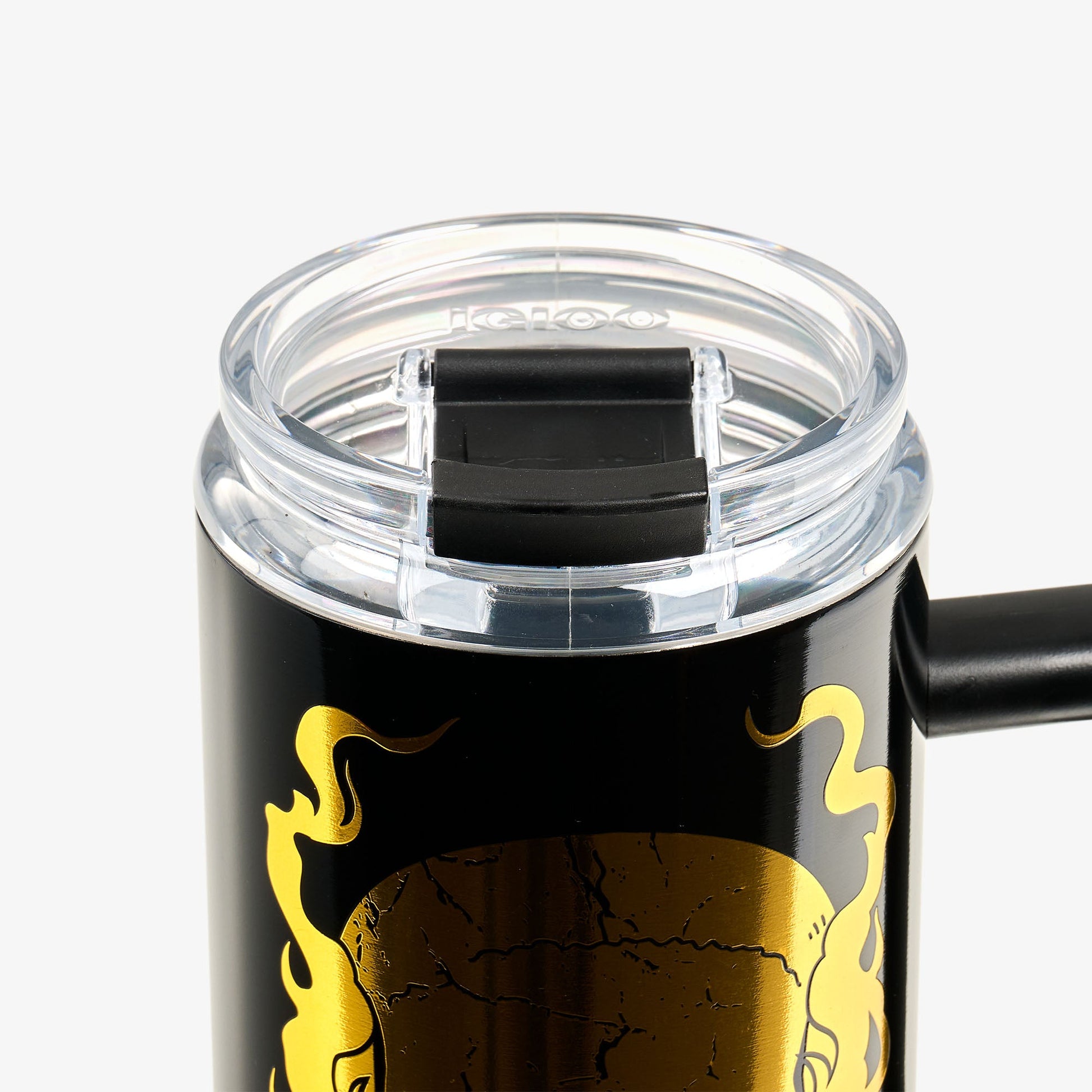 wwe-stone-cold-steve-austin-smoking-skull-1l-beer-mug-l8 00071593-L.jpg
