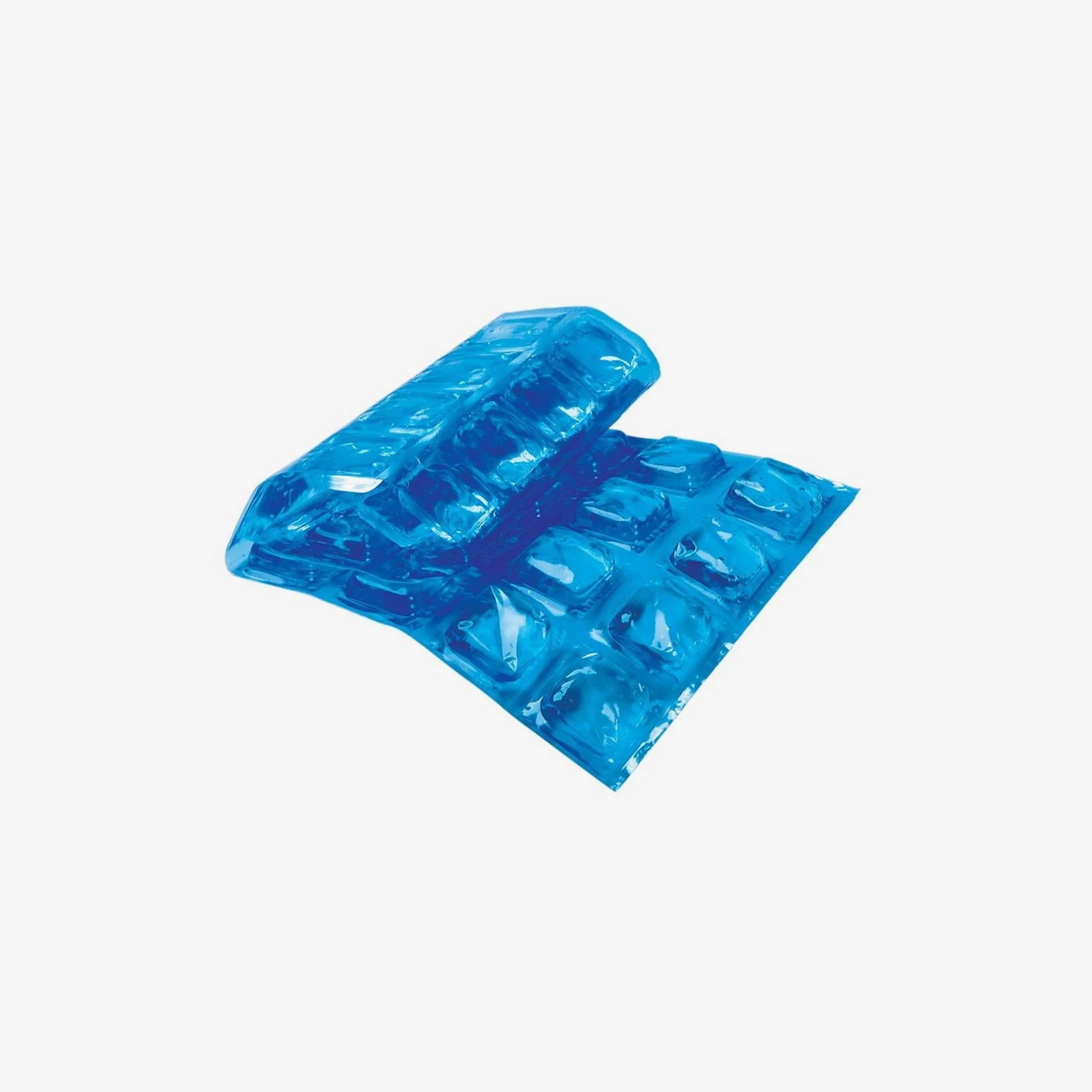 maxcold-natural-ice-sheet-44-cube-q0 25078-maxcold-natural-ice-sheet-44-cube-blue-main.jpg